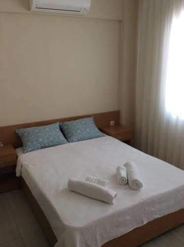 Ayvalik Konak Pansiyon Luaran gambar